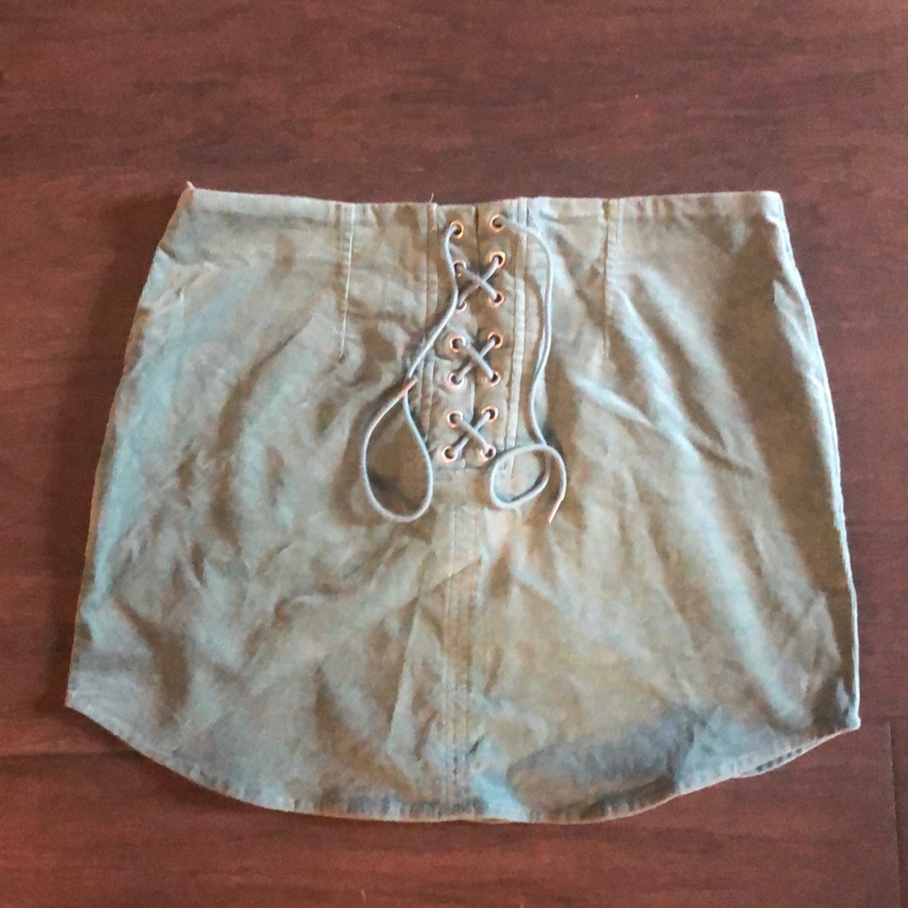 Lace up skirt